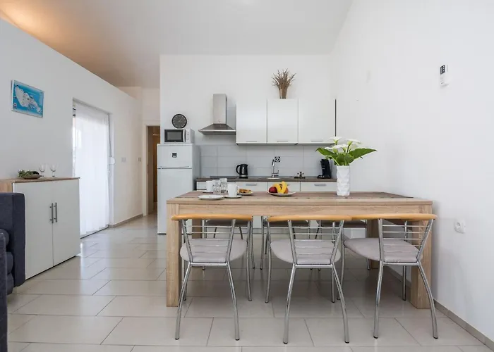 Zaklina 1 By Interhome Apartman Vir